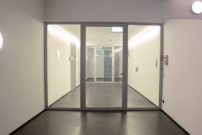 Referenz Richti Areal Z rich Brandschutzt ren Hammer Metall referenz-richti-areal-z-rich-brandschutzt-ren-hammer-metall